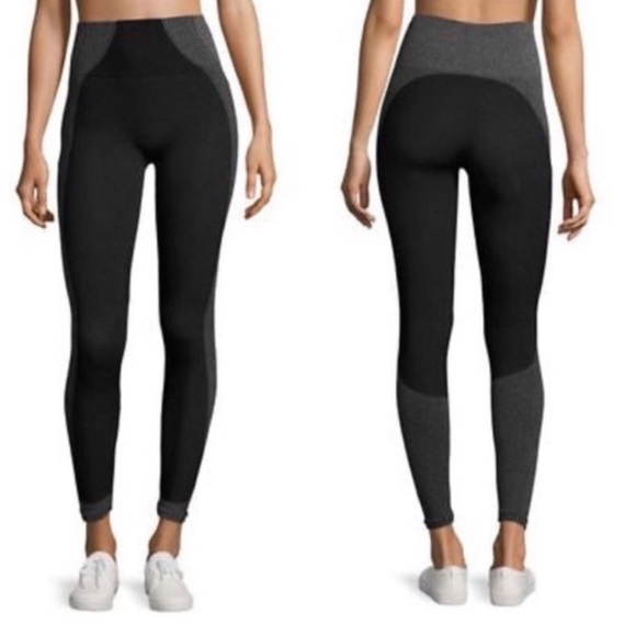 SPANX Pants - Spanx Curved Lines Seamless Leggings